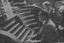  Ramin inaugura l'organo 