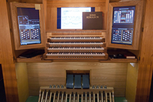  Organo da chiesa virtuale-reale 
